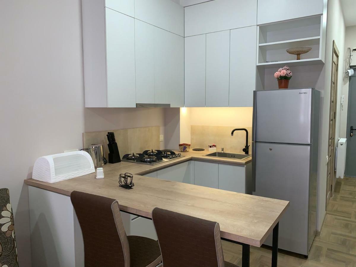 Tomaso Apartamento Tbilisi Exterior foto