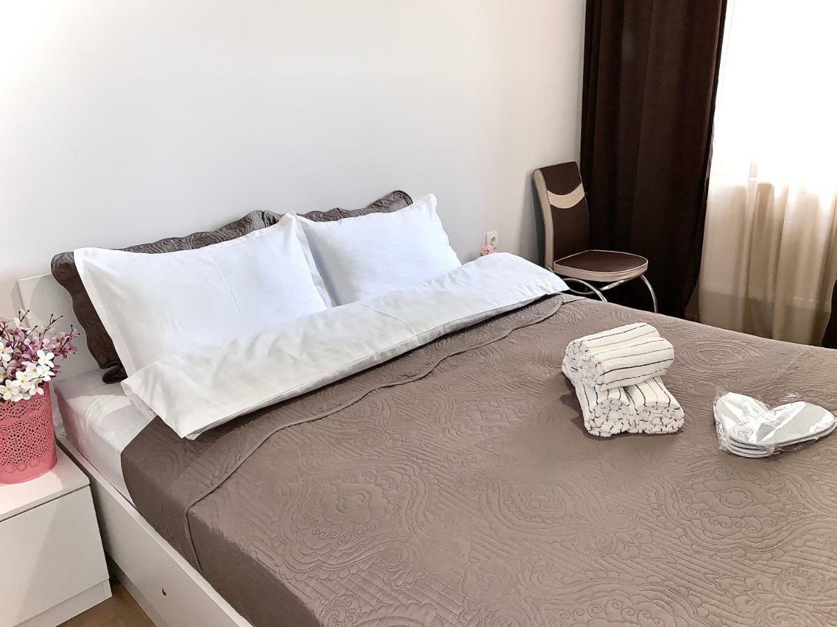Tomaso Apartamento Tbilisi Exterior foto