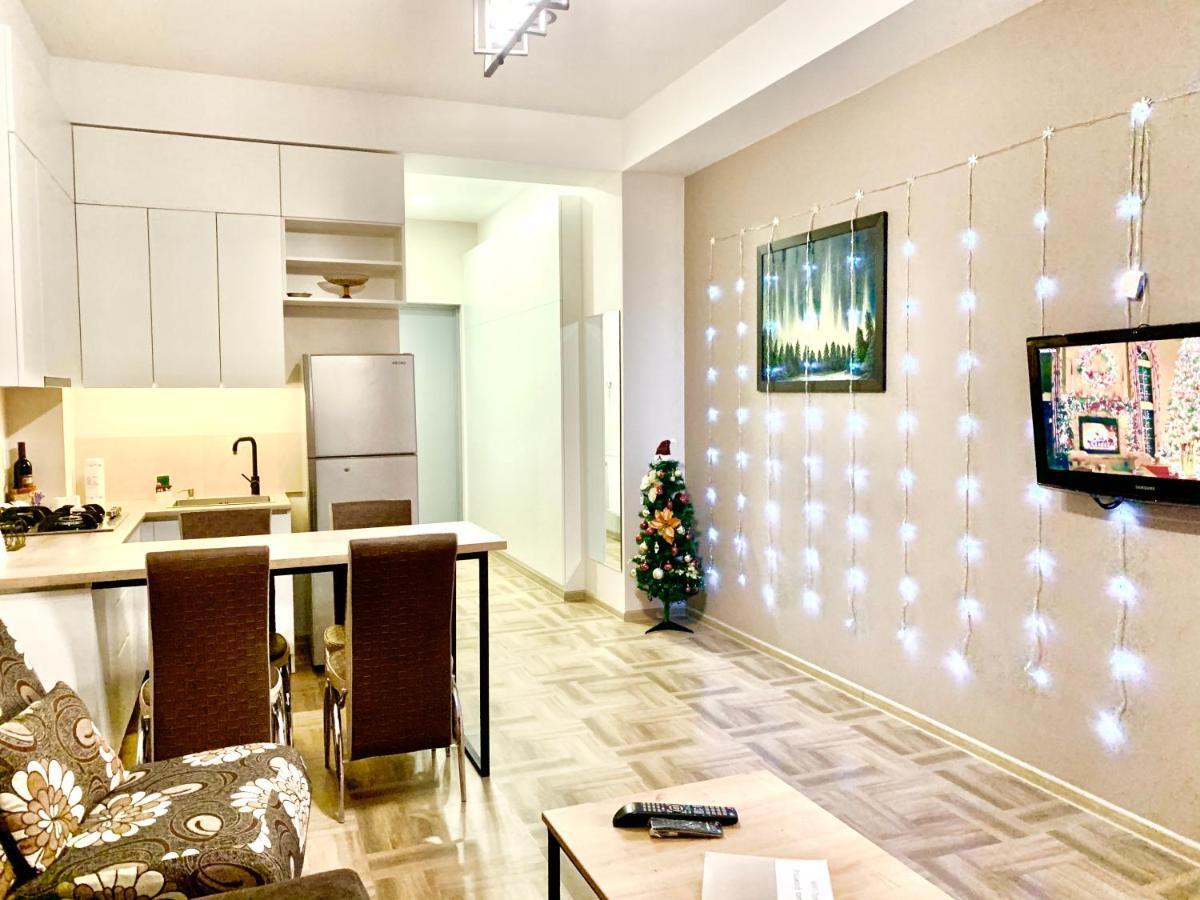 Tomaso Apartamento Tbilisi Exterior foto